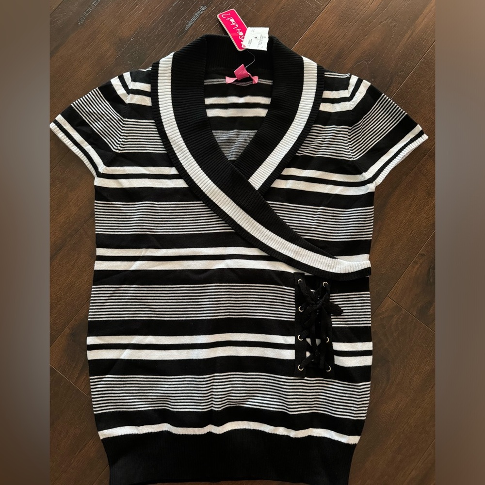 Sweater Casual Shirt Girls Size XL/16 NWT